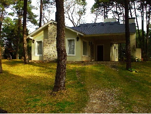 imagen carilo casa en alquiler